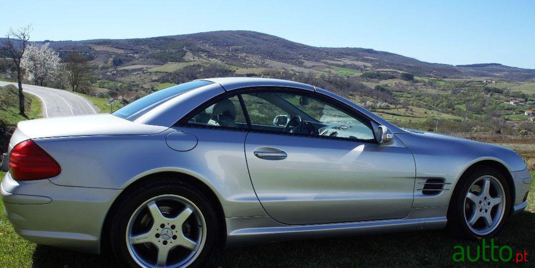 2004' Mercedes-Benz Sl-350 Amg photo #2