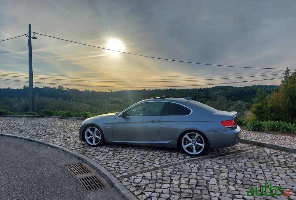 2006' BMW 335 D Auto photo #1