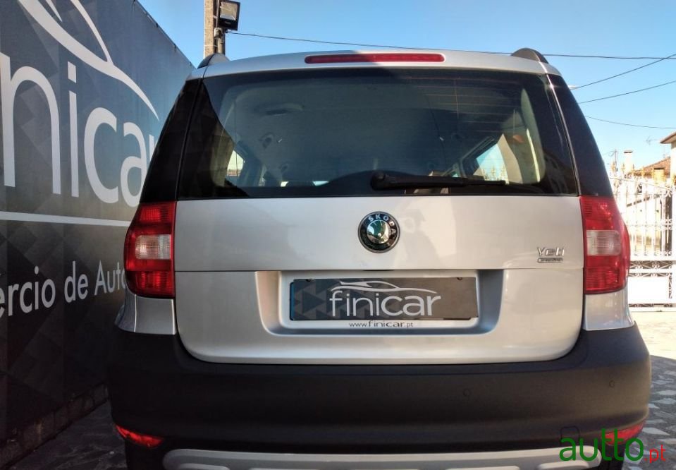 2011' Skoda Yeti photo #4