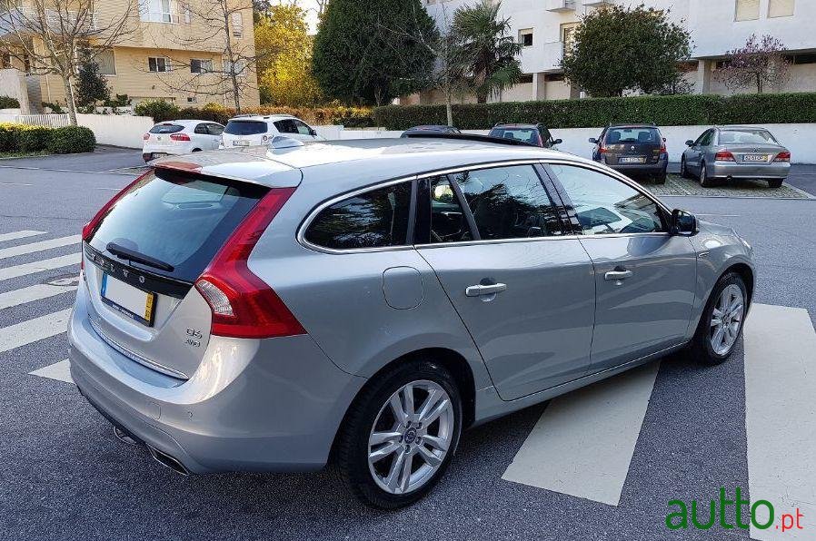 2013' Volvo V60 photo #2