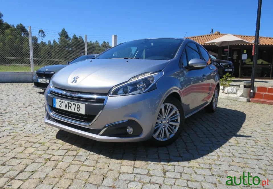 2018' Peugeot 208 photo #1