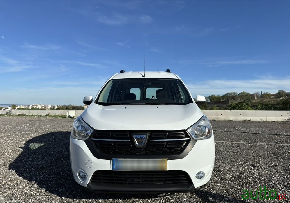 2018' Dacia Dokker 1.5 Dci Confort photo #2
