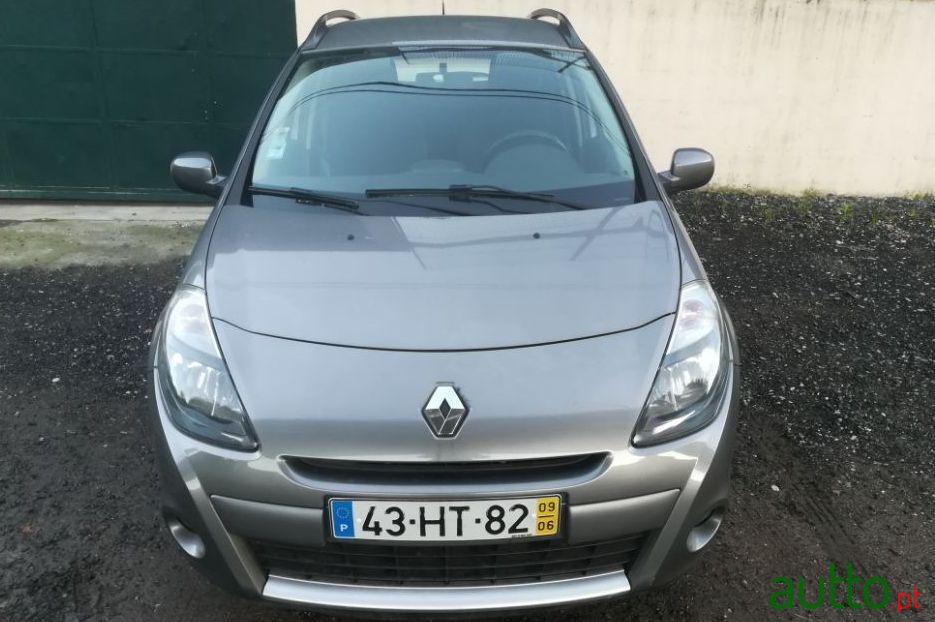 2009' Renault Clio Break photo #4