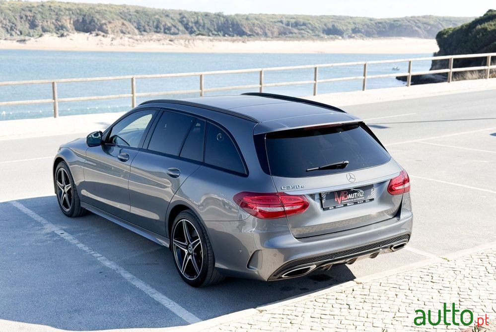 2017' Mercedes-Benz Classe C E photo #6