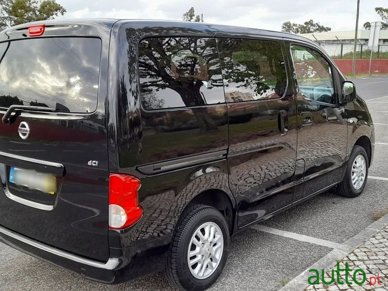 2015' Nissan NV200 photo #4