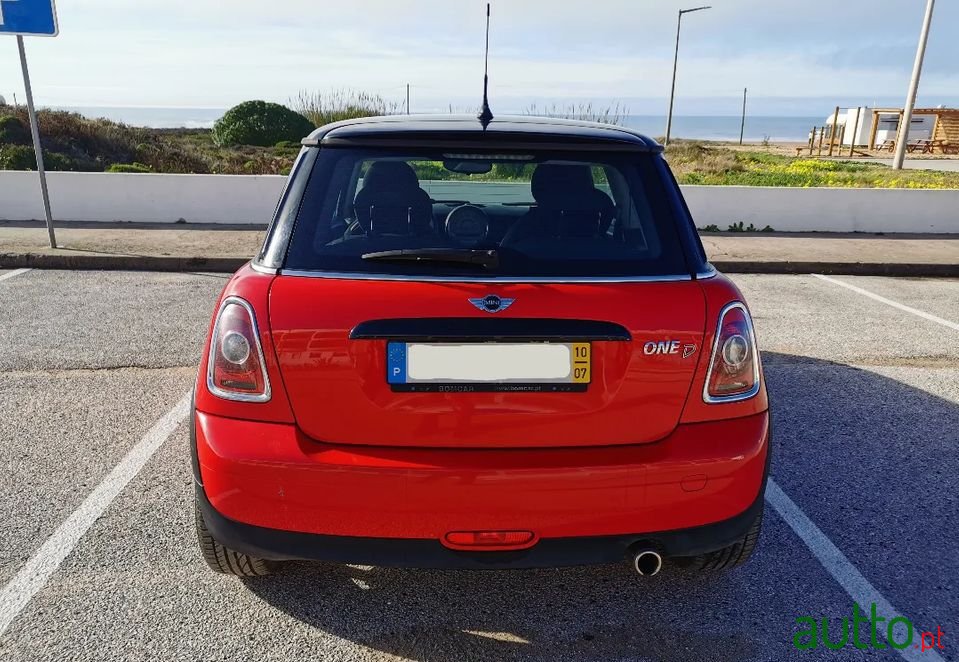 2010' MINI One photo #6