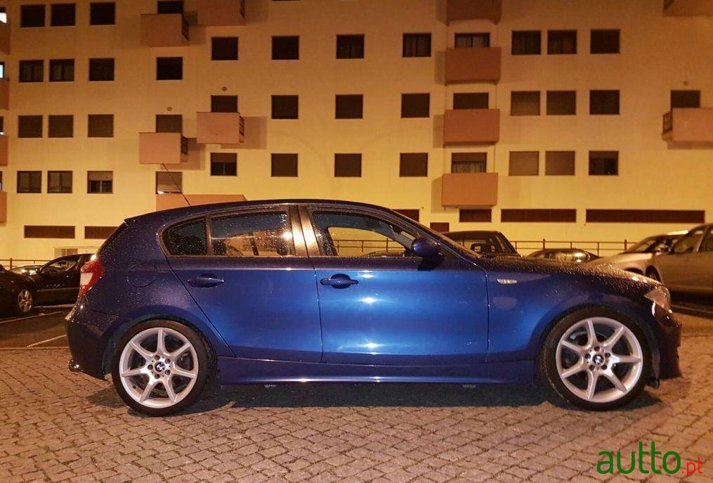 2005' BMW 120 d Sport photo #2