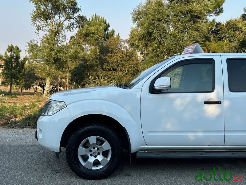 2013' Nissan Navara photo #2