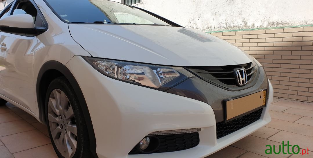 2013' Honda Civic Sport photo #1