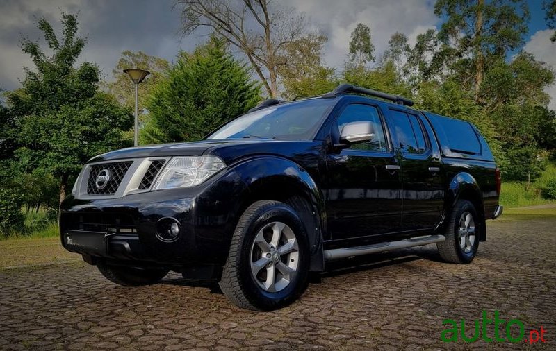 2014' Nissan Navara Dpf Platinum Evo photo #2