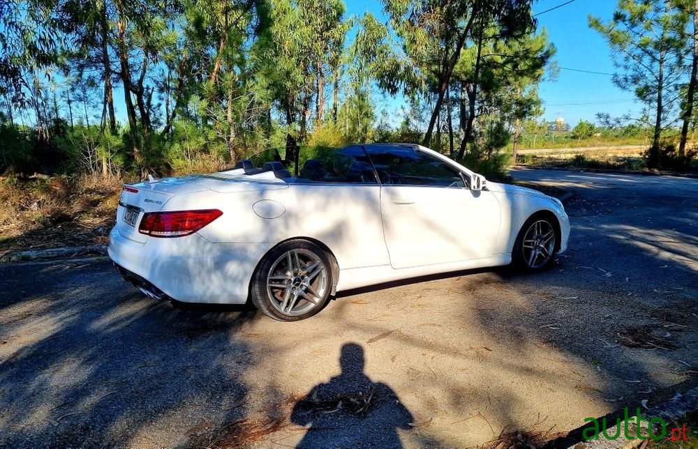 2013' Mercedes-Benz E 250 photo #4