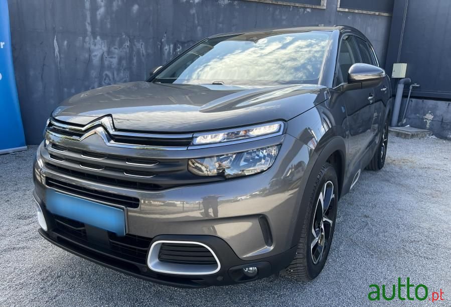 2020' Citroen C5 Aircross photo #2