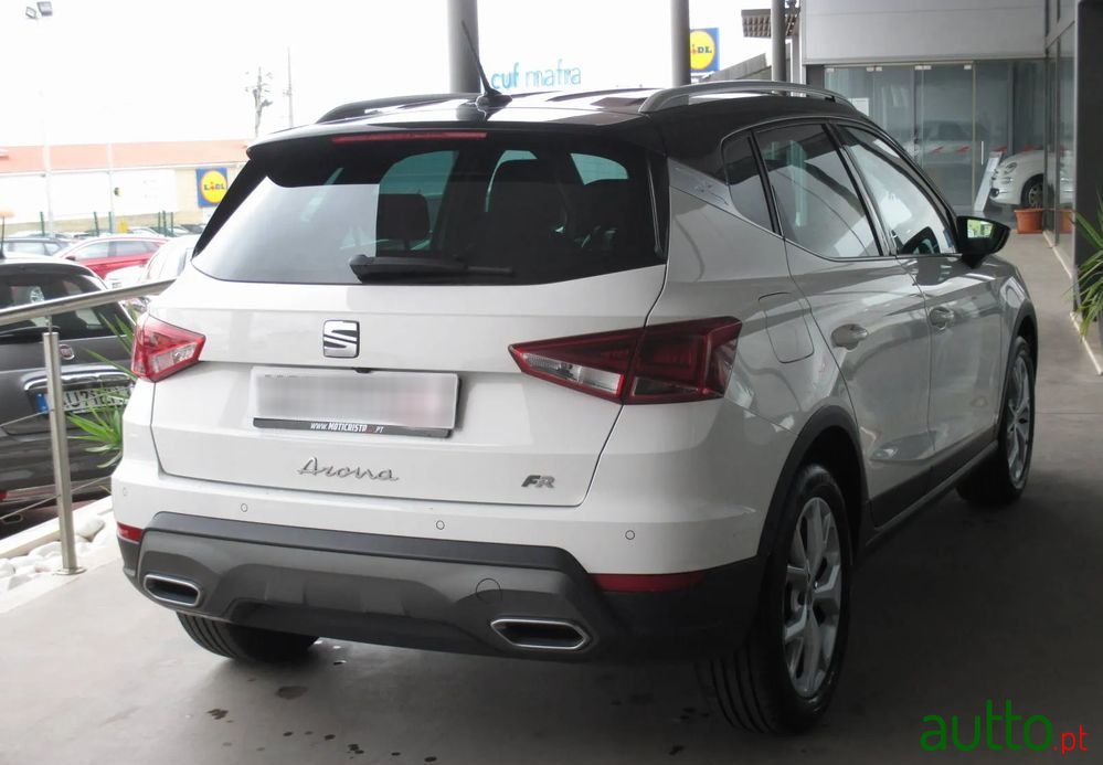 2022' SEAT Arona 1.0 Tsi Fr photo #5