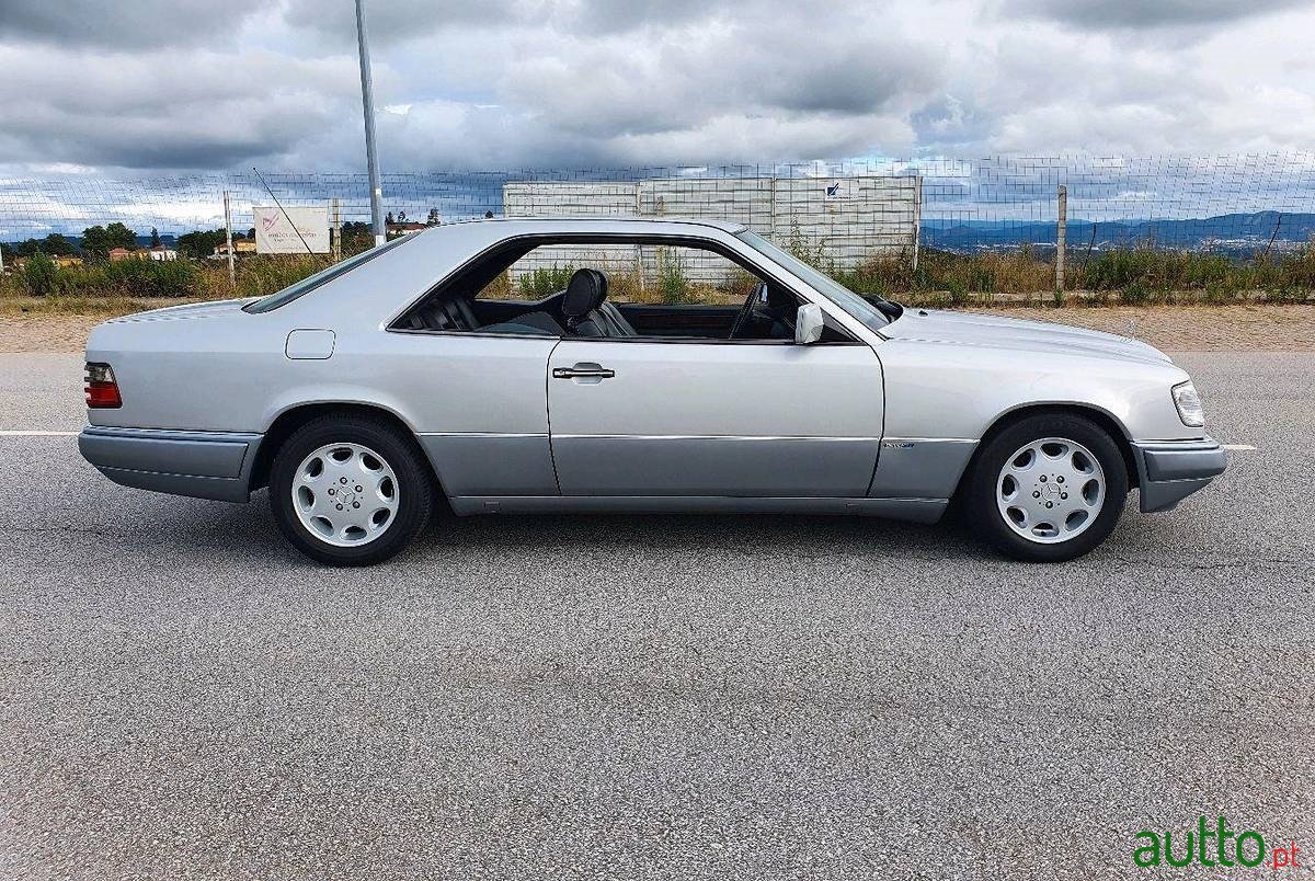 1995' Mercedes-Benz E 200 Mercedes-Benz E 200 CE coupé S photo #2
