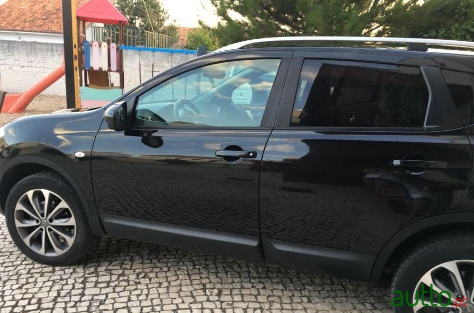 2010' Nissan Qashqai photo #4