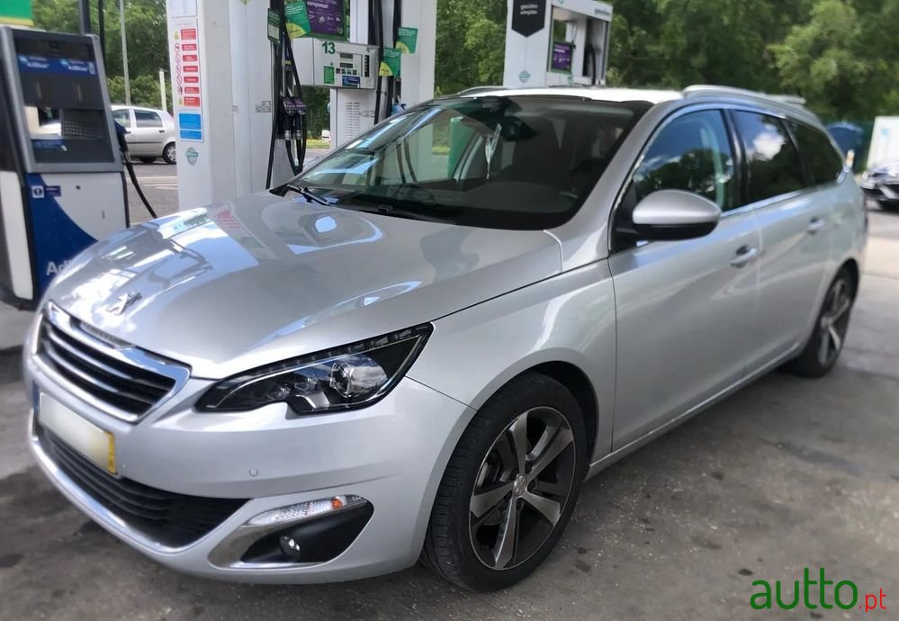 2017' Peugeot 308 Sw photo #4