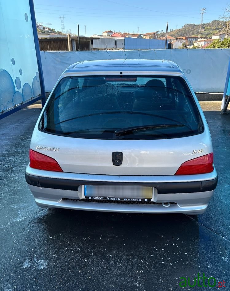 2002' Peugeot 106 1.1 Quick Silver photo #3