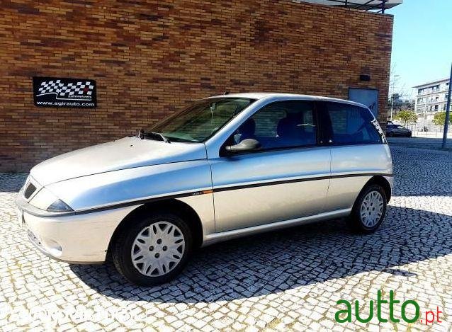 1998' Lancia Y 1.2 16V Elefantino Rosso photo #1