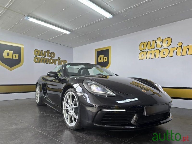 2017' Porsche 718 Boxster photo #5
