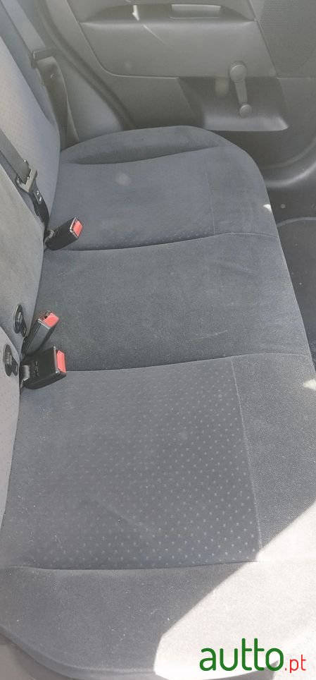 2004' Ford Fiesta 1.25 Ghia photo #6