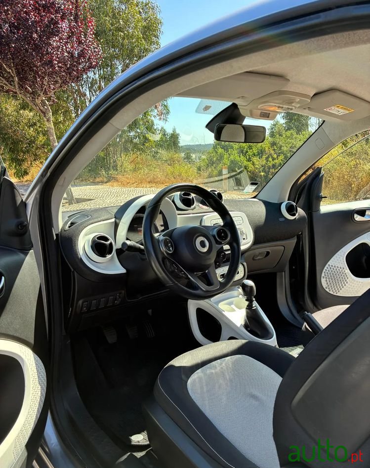 2015' Smart Fortwo 0.9 Passion 90 photo #3