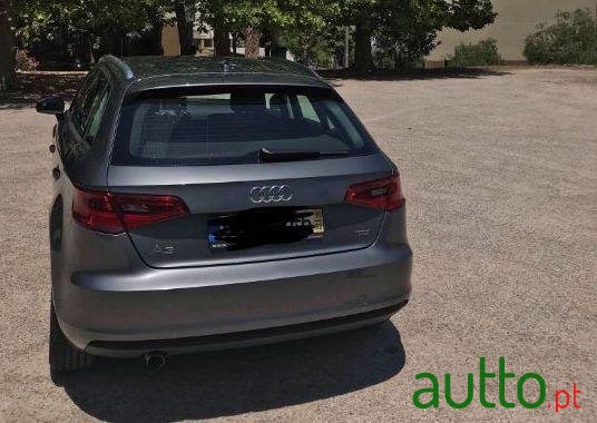 2015' Audi A3 Sportback photo #3