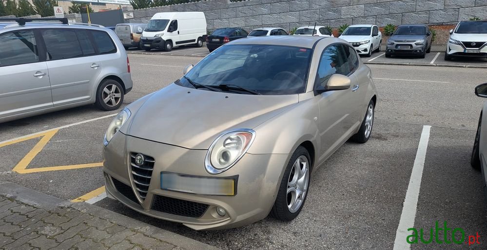 2010' Alfa Romeo MiTo photo #3