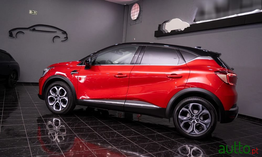 2024' Renault Captur 1.0 Tce Techno photo #2