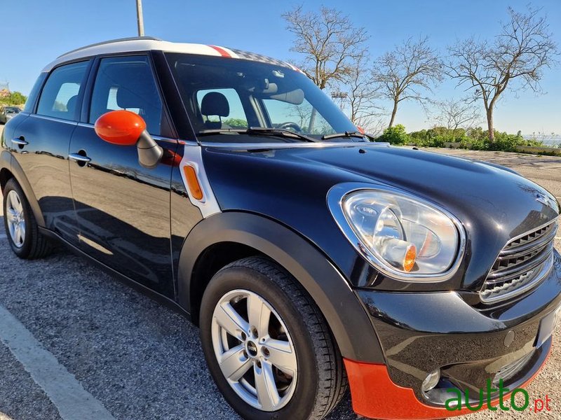 2014' MINI Countryman One D photo #1