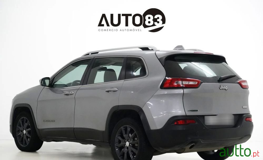 2014' Jeep Cherokee photo #3