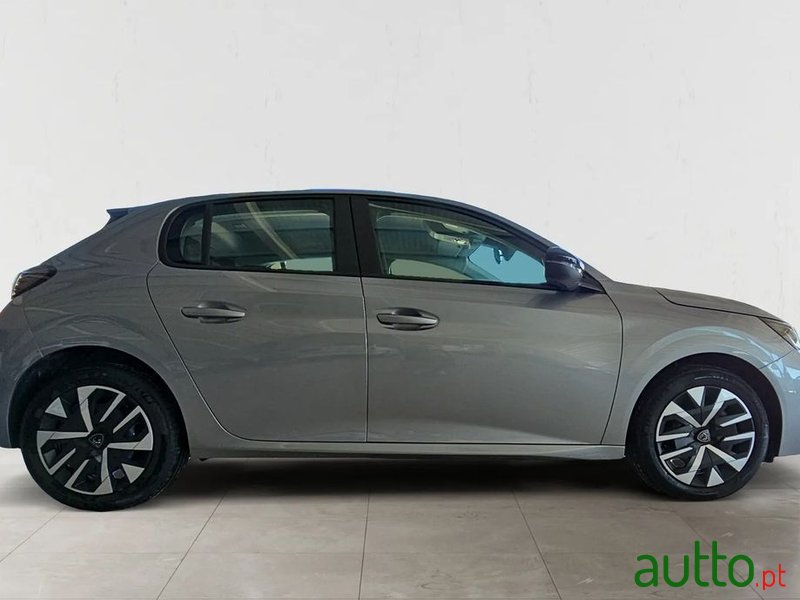 2024' Peugeot 208 photo #6