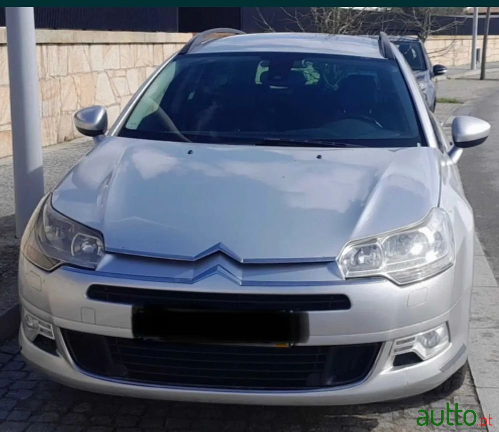 2008' Citroen C5 Tourer photo #2