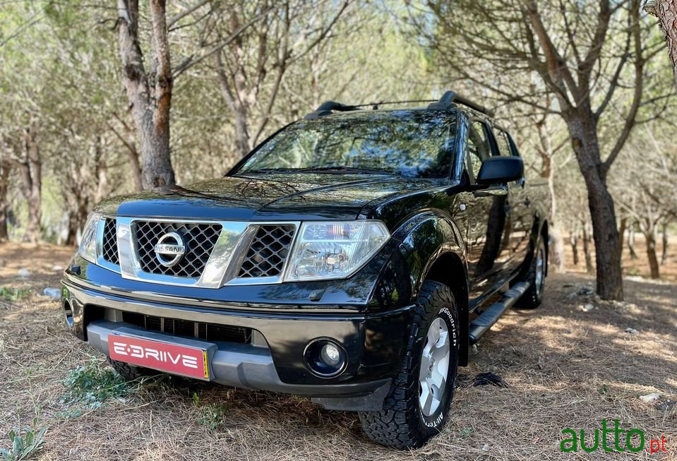 2006' Nissan Navara photo #3