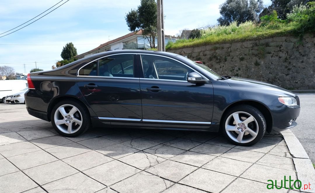 2010' Volvo S80 photo #4