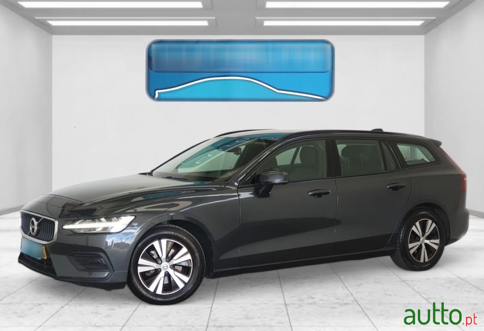 2019' Volvo V60 photo #1