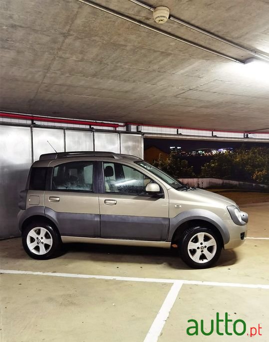2011' Fiat Panda photo #1