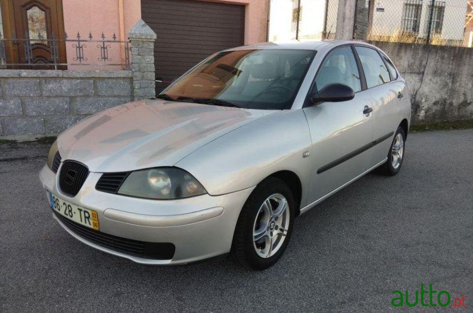 2002' SEAT Ibiza 1.2 12V Signo photo #2