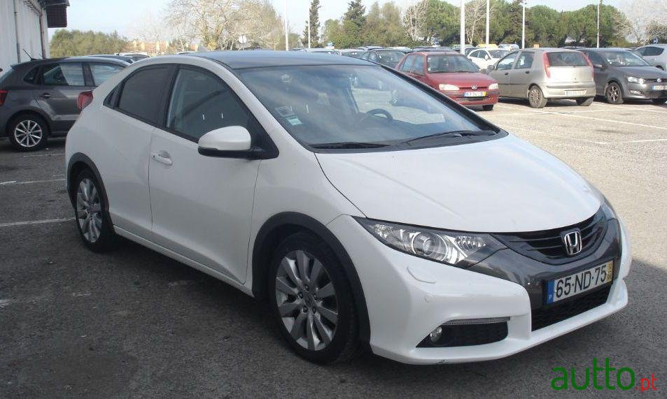 2012' Honda Civic Nacional photo #2