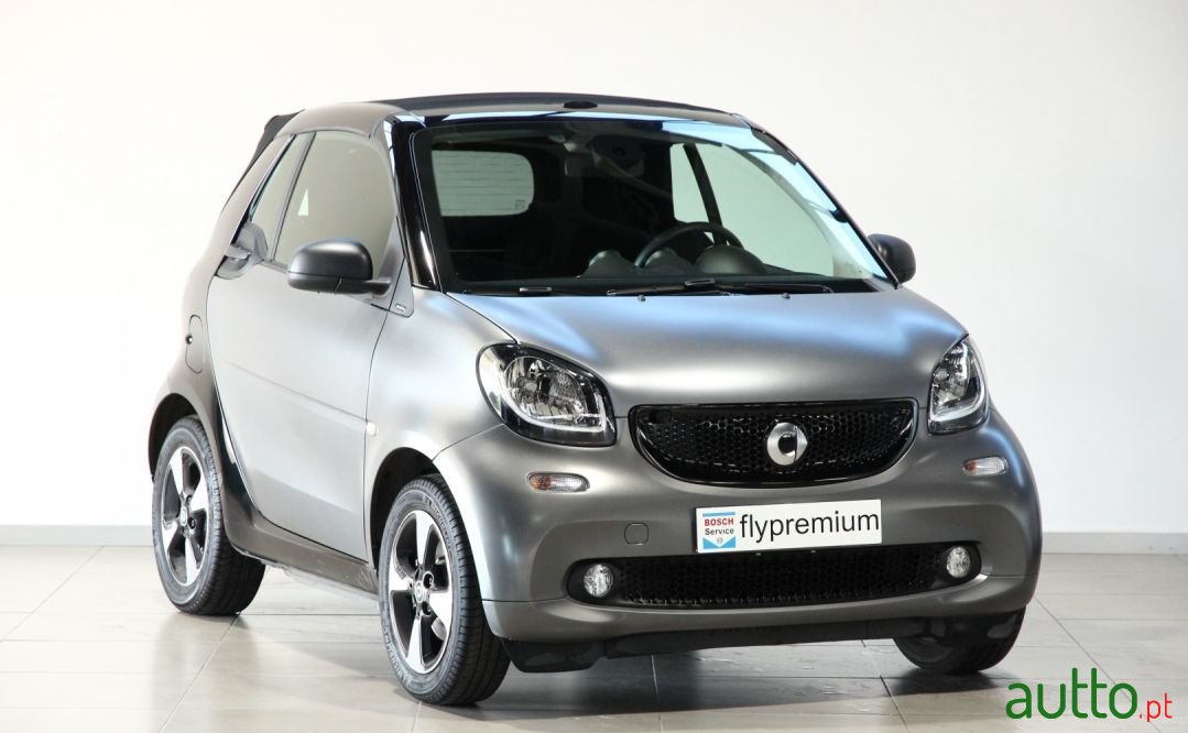 2018' Smart Fortwo photo #1