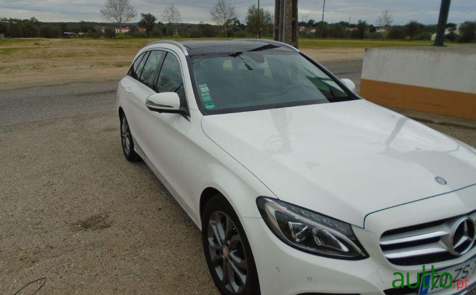 2015' Mercedes-Benz C-220 photo #3