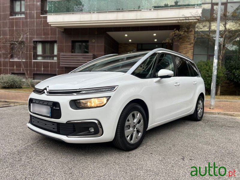 2021' Citroen C4 SpaceTourer photo #1