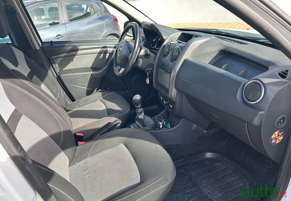 2016' Dacia Duster photo #5