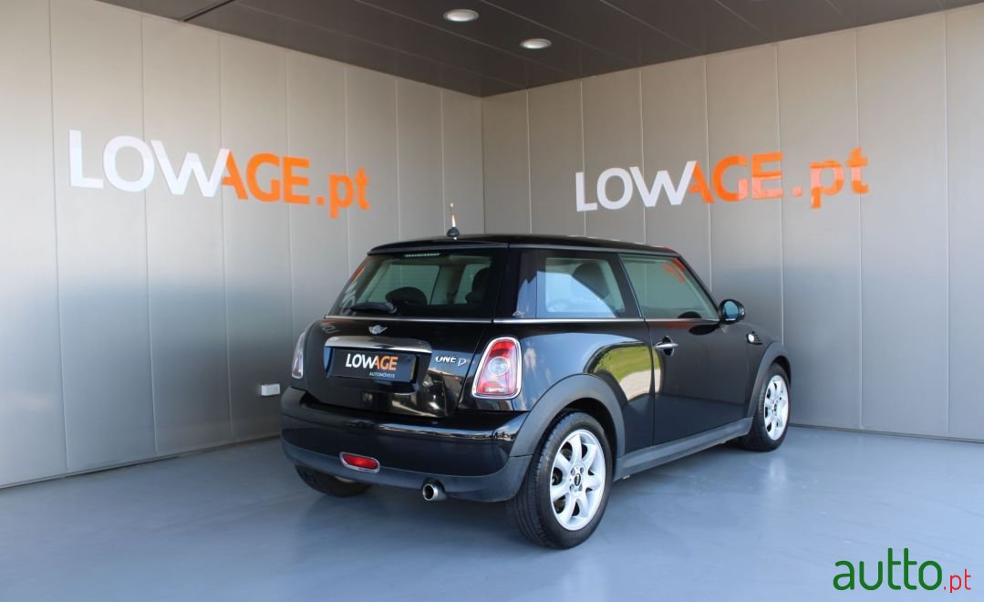 2010' MINI One photo #3