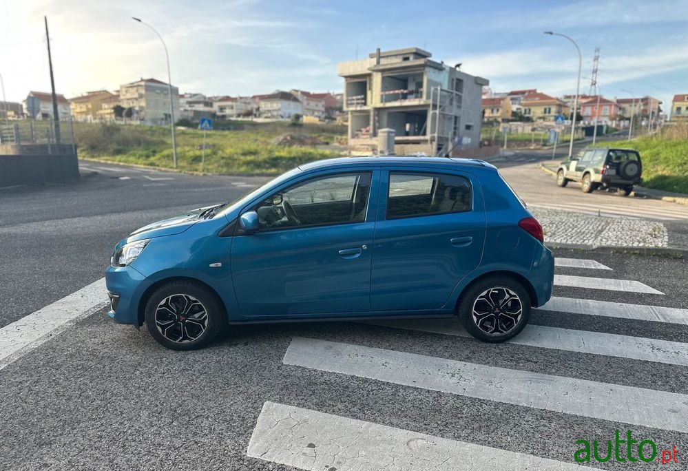 2017' Mitsubishi Space Star photo #6