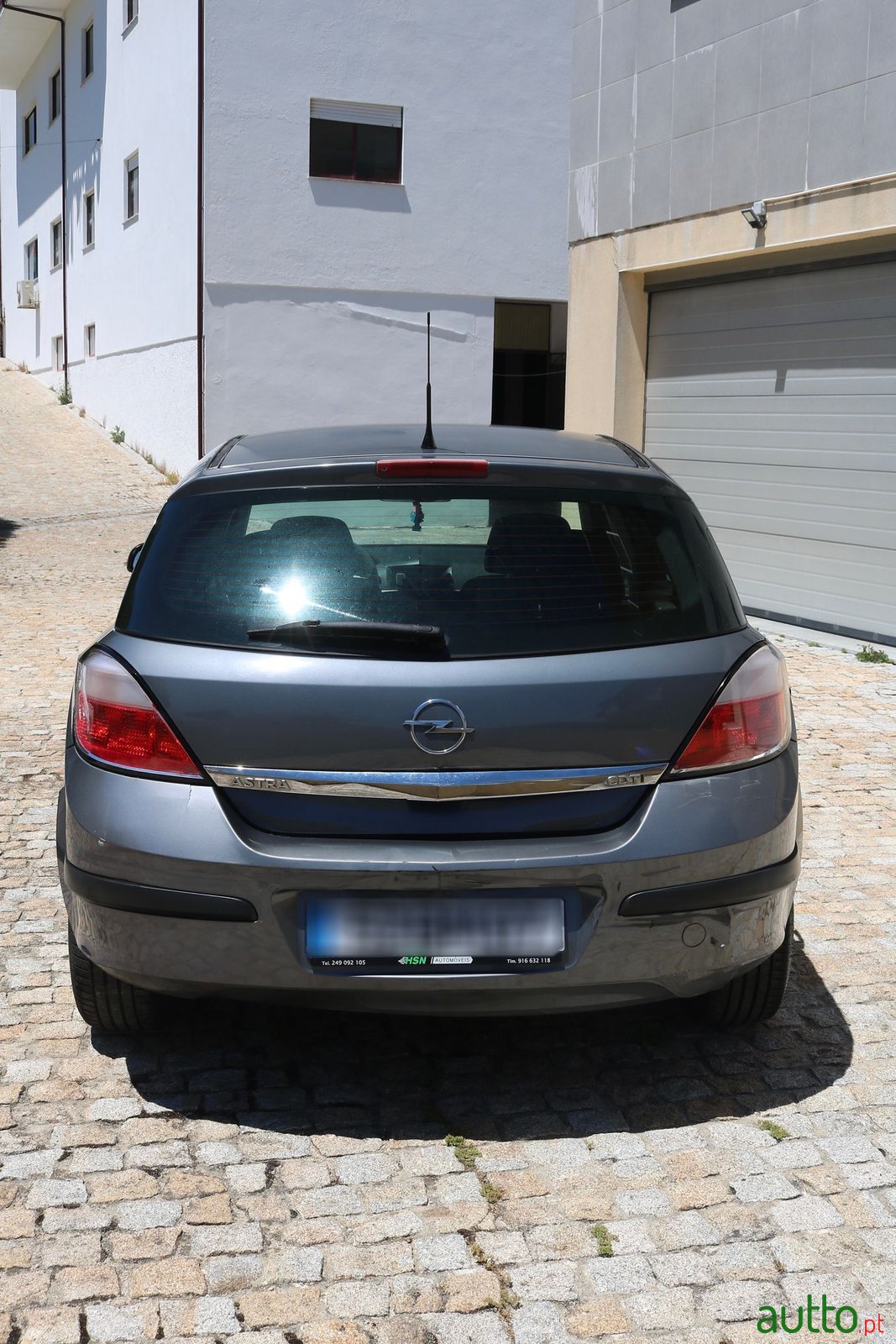 2006' Opel Astra 1.4 photo #1