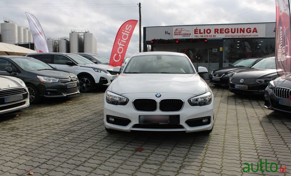2019' BMW Série 1 D Line Sport photo #2