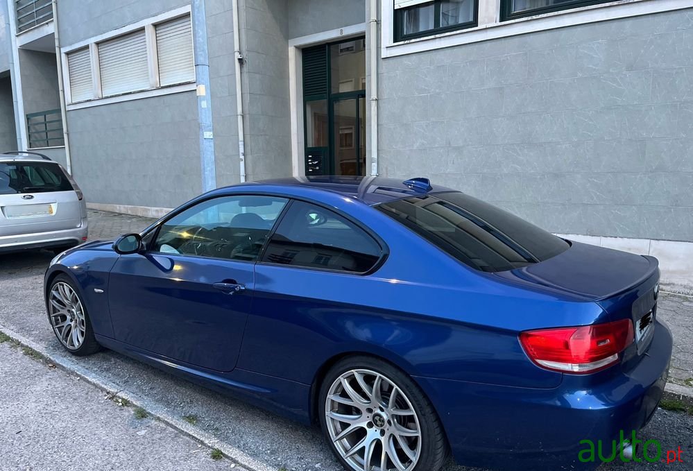 2008' BMW 335 D Auto photo #4