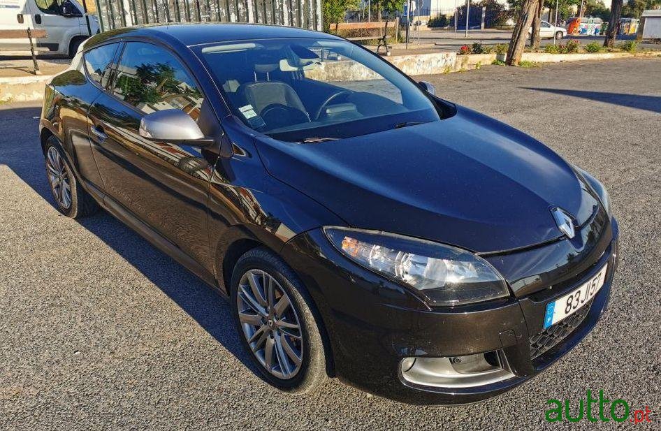 2010' Renault Megane Coupe Gt Line photo #3