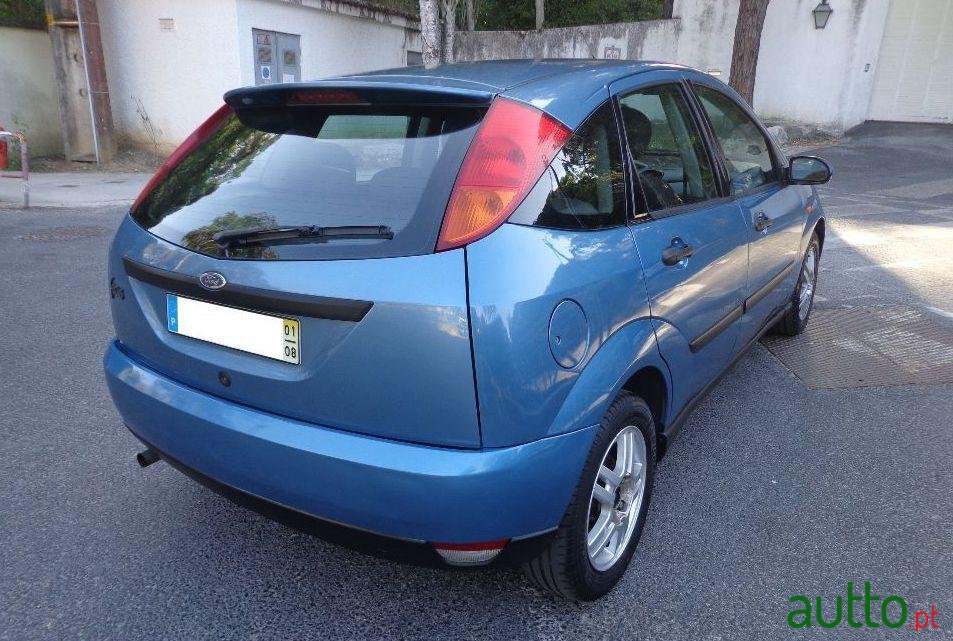 2001' Ford Focus 1.6 I Sport photo #1