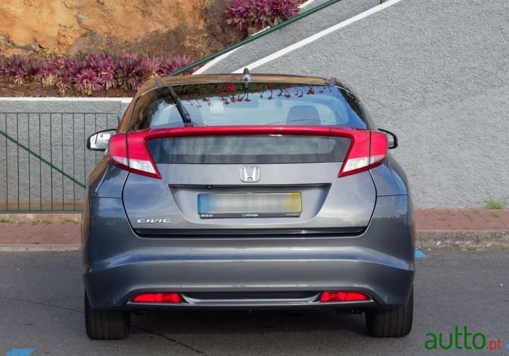 2012' Honda Civic 2.2 I-Dtec Sport photo #4